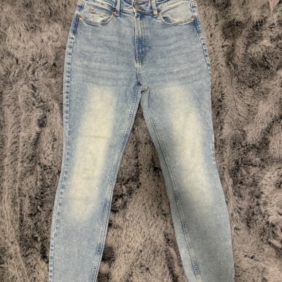 High Rise Skinny Jeans - Picture 2 of 10